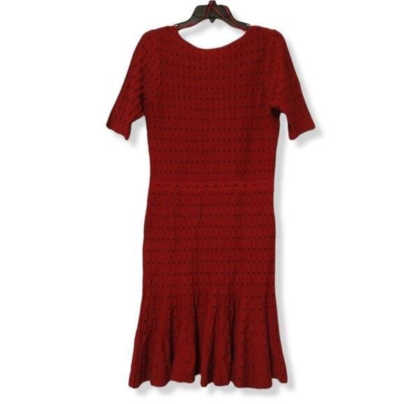 Taylor Short Sleeves Red & Black Dot Knit Sweater Dress Size Medium (M) - Picture 4 of 9